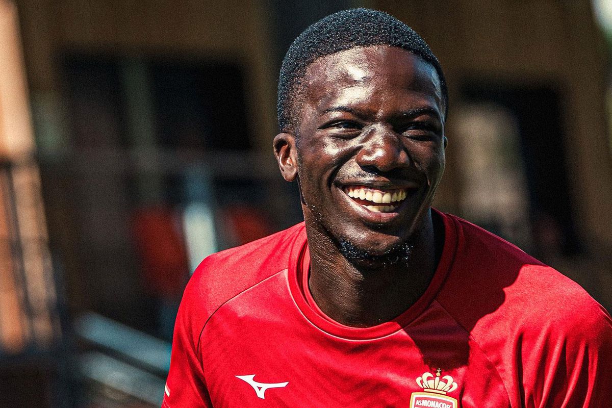 Yıldız Futbolcu Ouattara, Beşiktaş'ta! İmzalar atıldı..